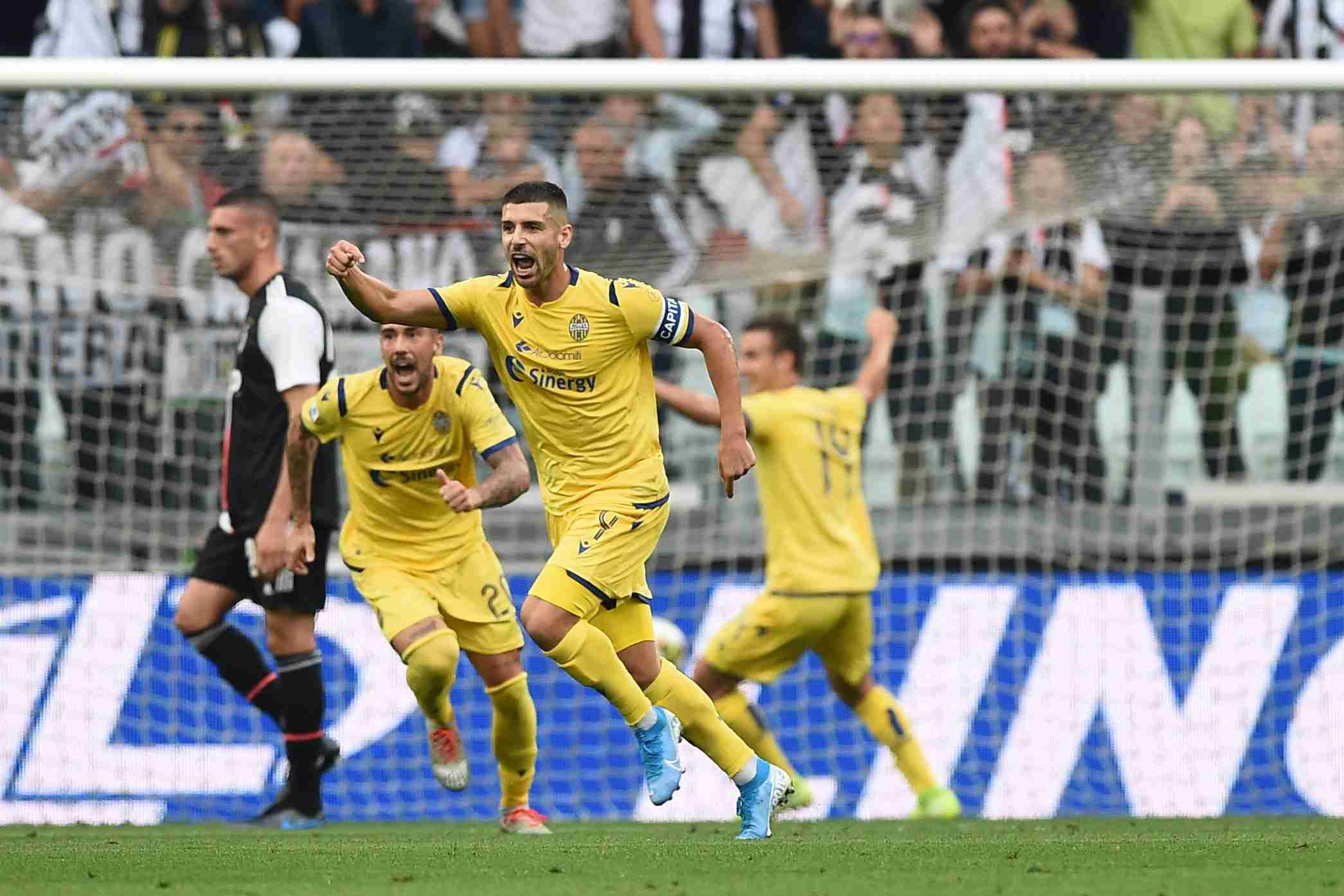 esultanza gol Veloso, Juventus-Verona