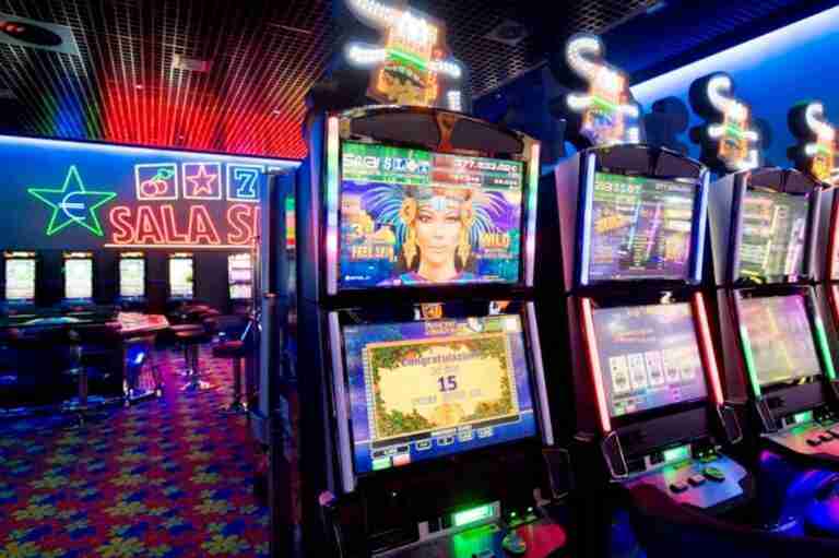recensione Diamond Strike slot machine