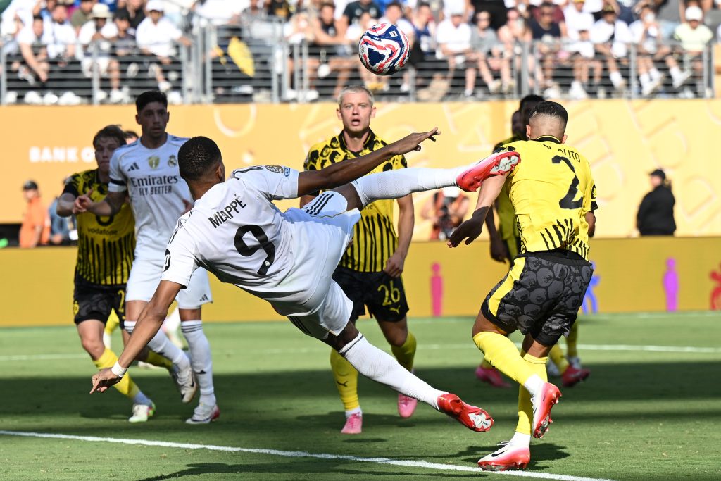 Rovesciata Mbappé, Real Madrid-Borussia Dortmund